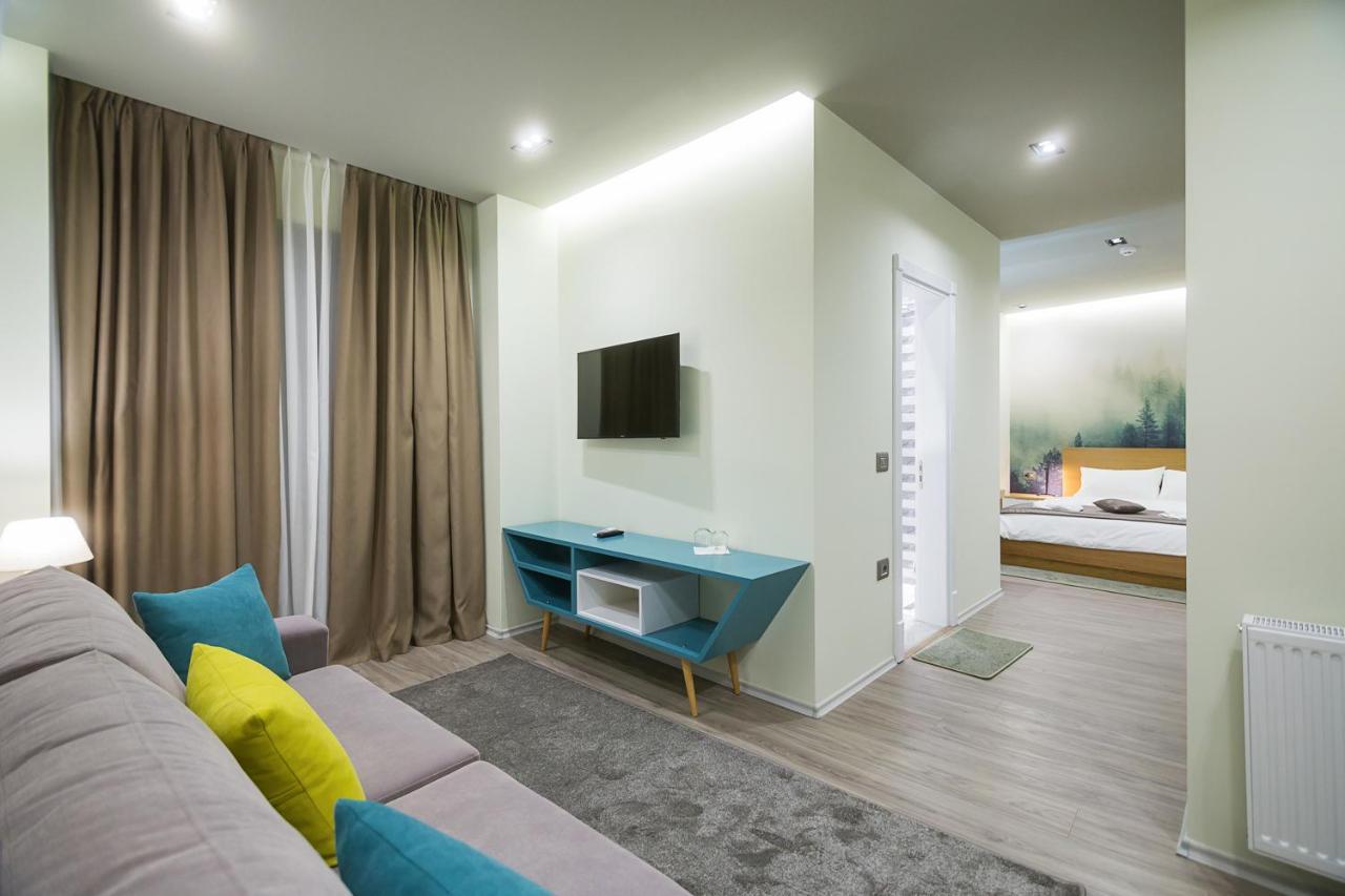Hotel Regal Корча Экстерьер фото