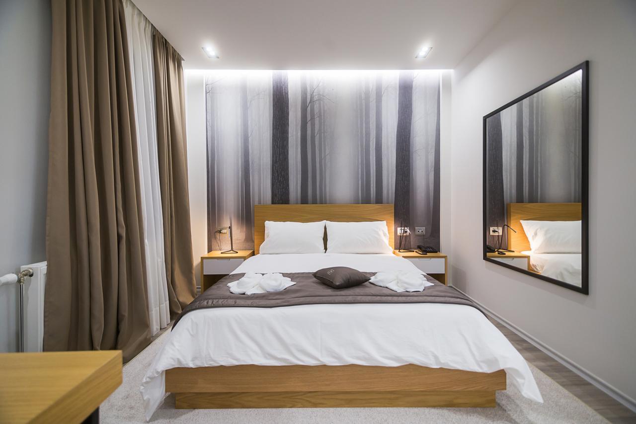 Hotel Regal Корча Экстерьер фото